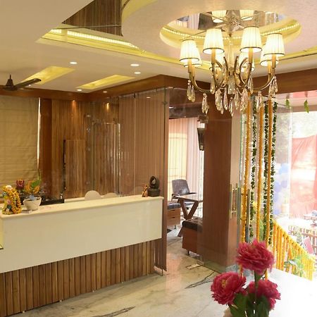 Hotel Le Cypress Bareilly Dış mekan fotoğraf