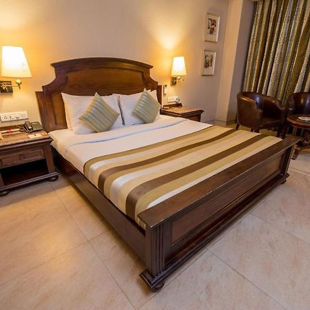 Hotel Le Cypress Bareilly Dış mekan fotoğraf