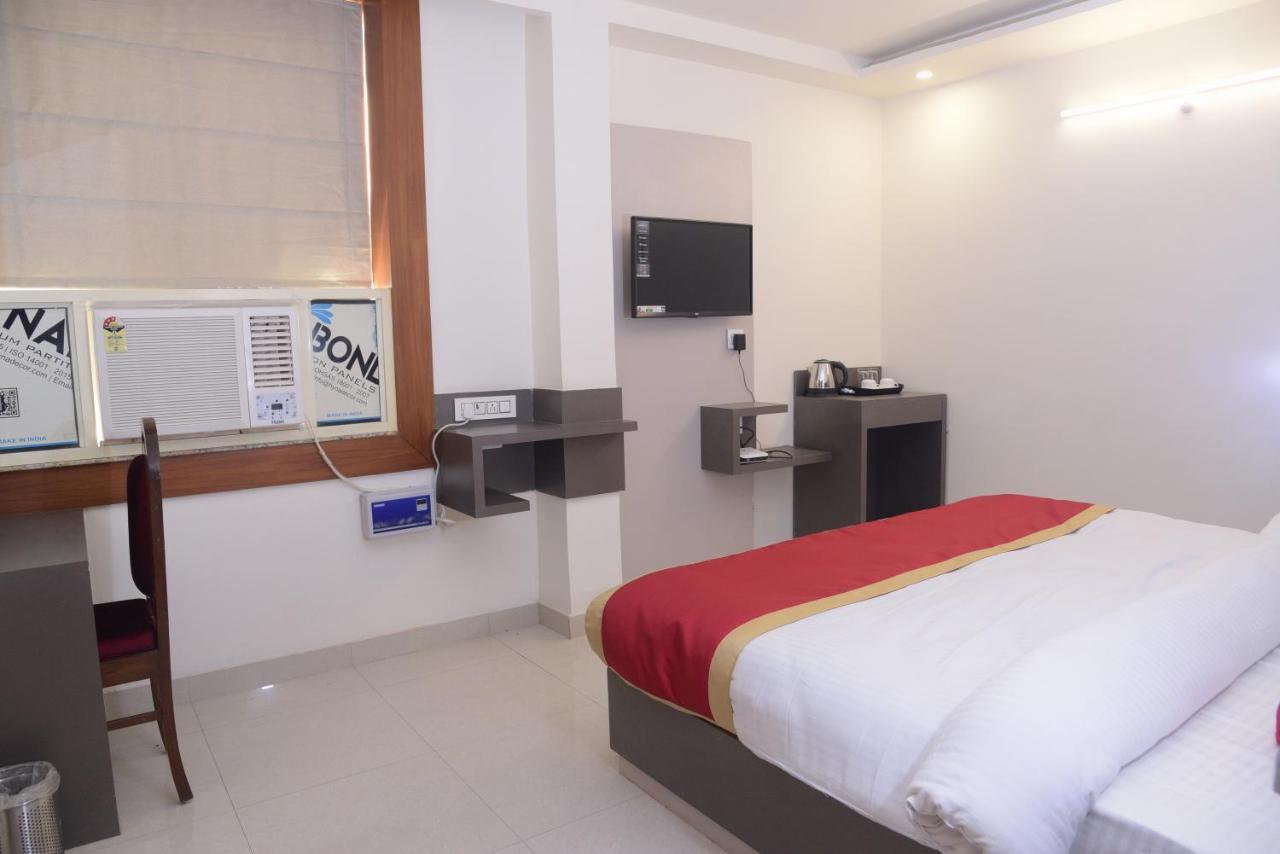 Hotel Le Cypress Bareilly Dış mekan fotoğraf